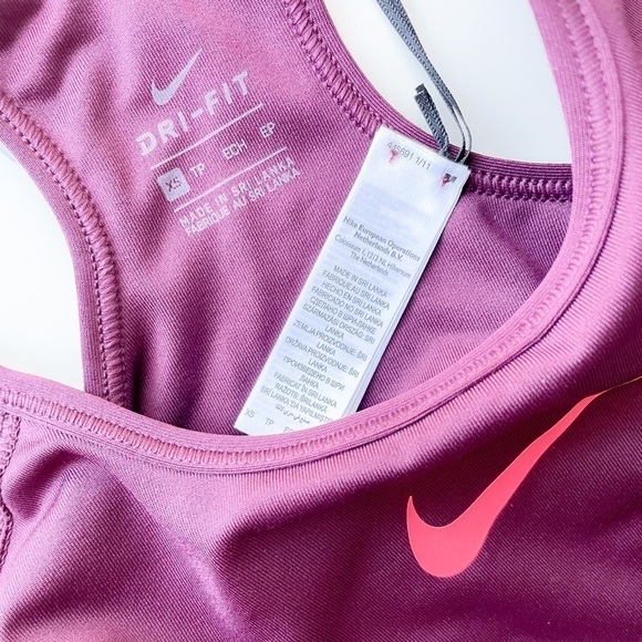 NIKE Sports Bra - Picture 5 of 9